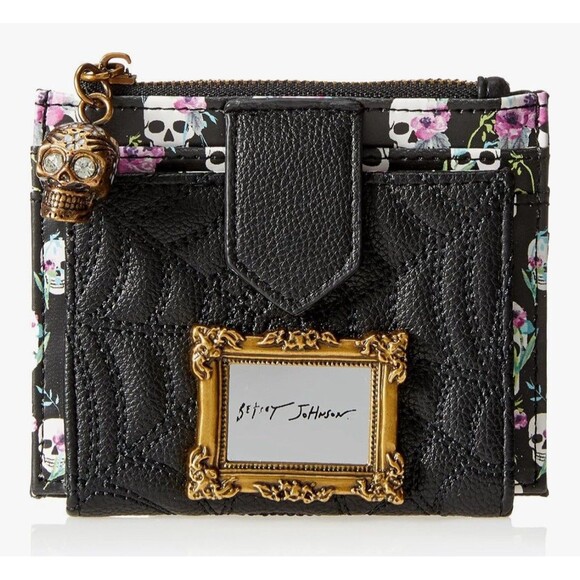 Betsey Johnson Wallet & ❤️ Purse Charm SPIDERWEB SKULL Black Bifold Snap - Picture 10 of 10